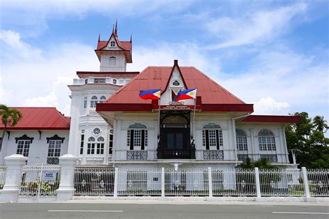 Aguinaldo Shrine: Een Monumentale Reis Door de Geschiedenis van de Filipijnse Revolutie!