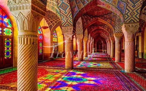 De Vakil Moskee: Een Oase van Kalmte en Architecturale Pracht in Shiraz!