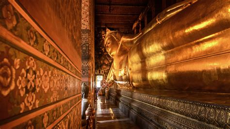 De Wat Pho: Een Oase van Kalmte en Boeddhistische Kunstschatten in het Hart van Bangkok!