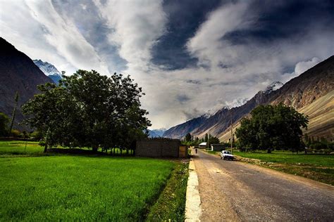 De Yasin Valley: Een Verborgen Parel voor de Natuurliefhebber!